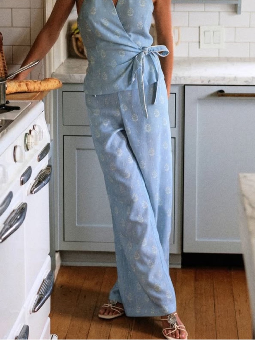Gianni Bini x Cyd Morris for Dillards bellflower pants